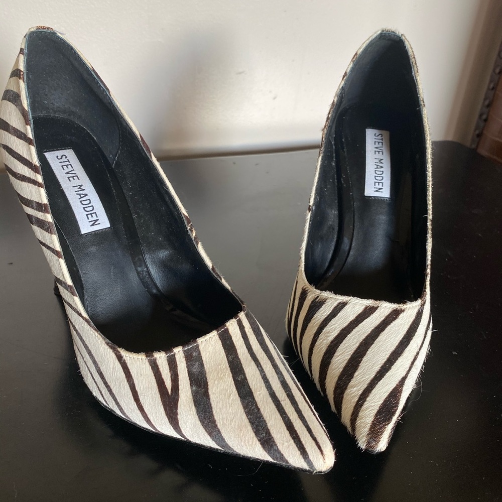 Steve Madden  real hair on hide zebra print pumps